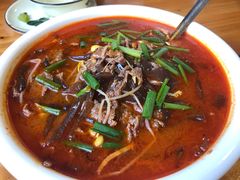 酸汤牛肉-仁和人家