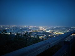-紫金山山顶公园