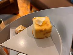 -广州中心皇冠假日酒店·汇点大堂吧