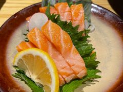-枝魯枝魯自助料理