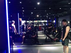 -一兆韦德健身(浦东万达会所)