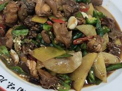 -鲁南仔·滕州炒鸡(经三路店)
