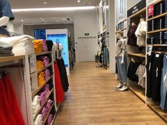 -优衣库(深圳万象天地旗舰店)