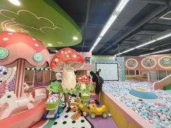 -孩子王童乐园(成都海滨城店)