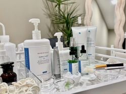 -VE专注问题肌·赛诺龙&科学美肤中心