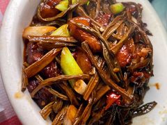 -铁头烧菜馆(立新路店)