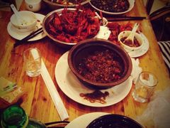 -鲁小三·大骨自助(金山总店)