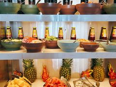 -邻海餐厅(烟台金沙滩英迪格酒店)