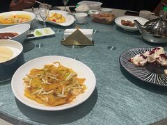 -凤凰园烤鸭店·唐山菜·传承花椒肉(老唐丰路店)