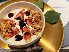 百香果酸奶碗-伊斯坦布尔土耳其清真咖啡餐厅