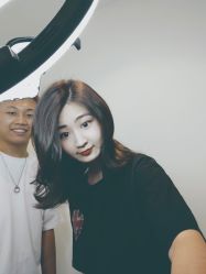 -BULB STUDIO 巴柏明星发型工作室