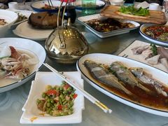 -天桥饭店·特色海鲜(金山嘴渔村店)