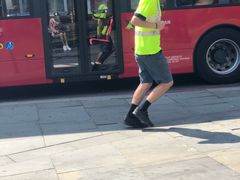 -菠萝格斗巴西柔术训练馆