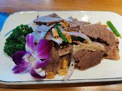 凉拌牛肉-品回味清真西北楼(宁波首店)