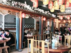 -东来菜馆•手抓海鲜家常菜•海鲜锅贴(鸽子窝店)