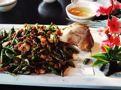 -三生三味密宗川菜·江景餐厅(来福士店)