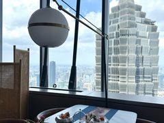 -雲上錢屋·地标景观(上海中心店)