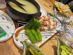 -河坝烧烤串城(金达莱店)