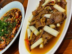 -万重锦·人文川菜馆(骡马市店)