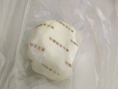 奥尔良鸡腿包-全家便利店(杭州龙翔桥地铁站店)