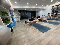 -莫纳瑜伽·普拉提