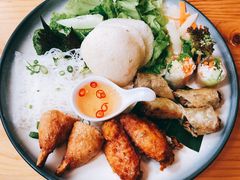 越南小吃拼盘-越美小馆·越南料理(曲江店)