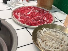 -扎起市井老火锅(乐山总店)
