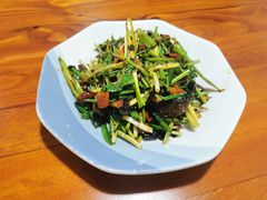 -六禾熏酱小酒馆·东北菜(海甸岛店)