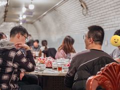 -洞庭洲·防空洞火锅·铜锅涮肉·烧烤(新百广场店)