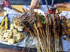 -小辣椒火盆烧烤(温泉南街店)