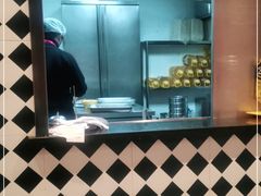 -小杨生煎(龙之梦购物中心店)
