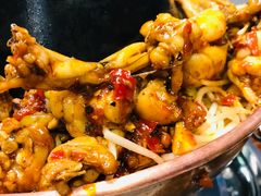 -超越炭火牛蛙火锅鸡(河东店)