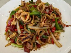 -覃记海鲜美食餐厅