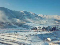 -鳌山滑雪度假区