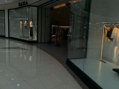 -ZARA(红谷滩万达店)