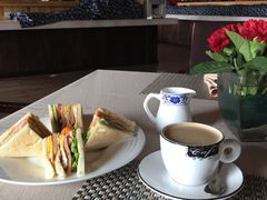 -敦煌山庄摘星阁