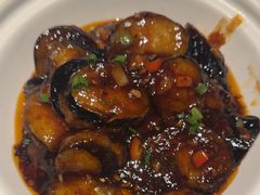 -八府香鸭·啫啫煲(华山路店)