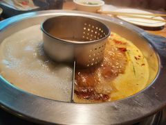 鸳鸯锅底-佬土鹅肠火锅(解放路店)