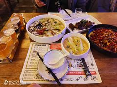 -爱啤精酿·民谣酒馆(滨江店)