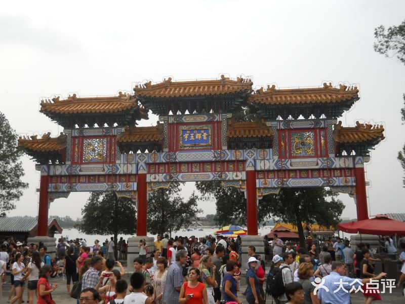 北京旅游攻略，皇家园林颐和园，来北京必去景点之一