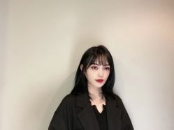 -Feel 羽毛接发