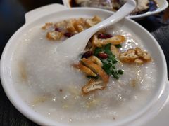 荔湾艇仔粥-卓粤拉肠(红庙店)