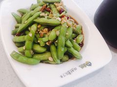 -张大师鸭爪爪特色干锅(南湖店)