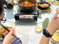 -刘姐啤酒鱼民族演艺餐厅(西街总店)