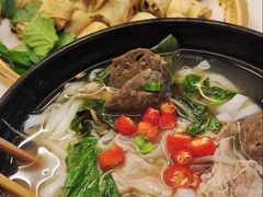 越食经典牛肉河粉-泰越越(古盛路店)