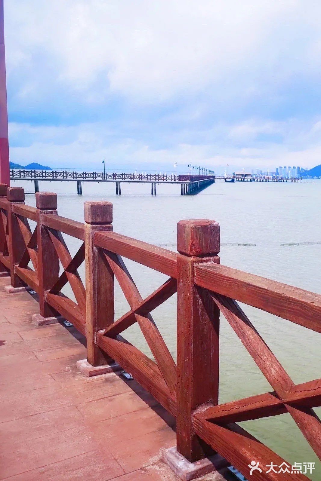 网红地必打卡[礼花]童心未泯现在海中央风景🌊