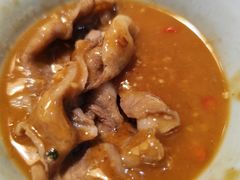 -茸梅路右拐龙虾-农家菜(松江店)