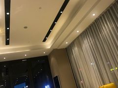 -如家精选酒店(广州萝岗宝能演艺中心香雪地铁站店)