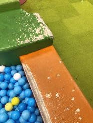 -莫莉幻想儿童乐园(武汉保利广场店)