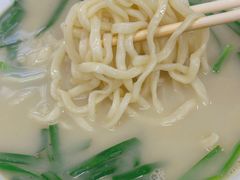 -三百碗宝应长鱼面(板仓街店)